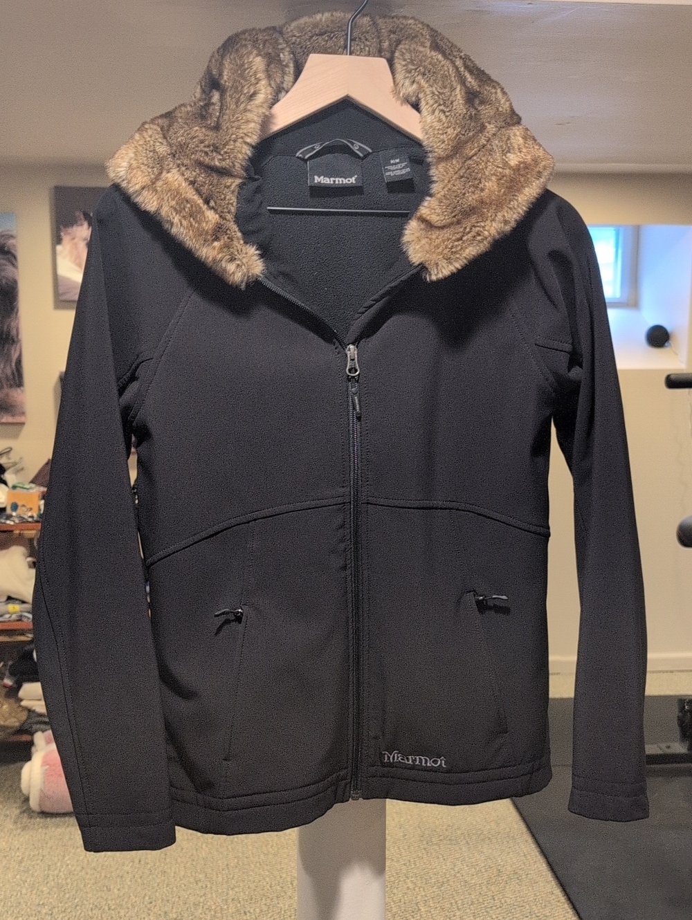 Marmot Women's Black Jacket with Faux Fur Hood. Size M   EUC